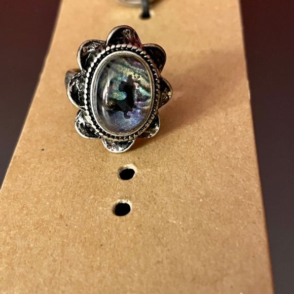 NWT Forever 21 Silver Boho Ring Set (2pc) - Picture 5 of 8